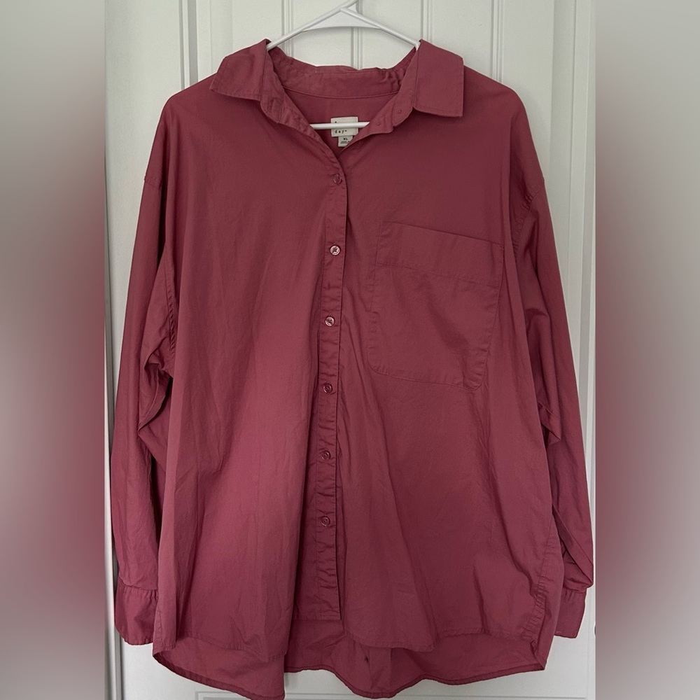Women’s longe sleeve shirt by A New Day